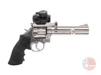 Used Smith & Wesson, 686-3, .357 Magnum, 6" Stainless Steel, Red Dot