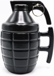Caliber Gourmet Grenade Ceramic Large Coffee Mug with Lid (11.8oz)